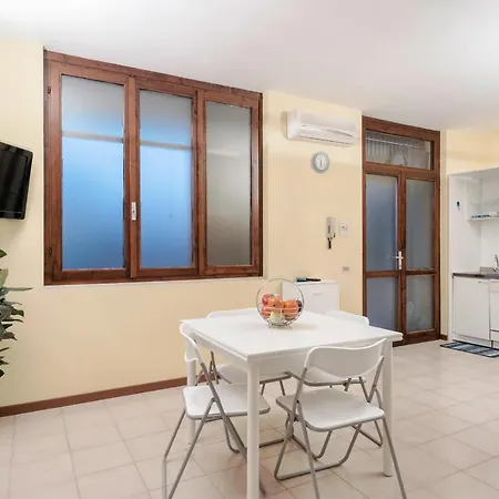 Apartment Casa Lugana 10 - Monolocale Con Piscina Direttamente A Lago *