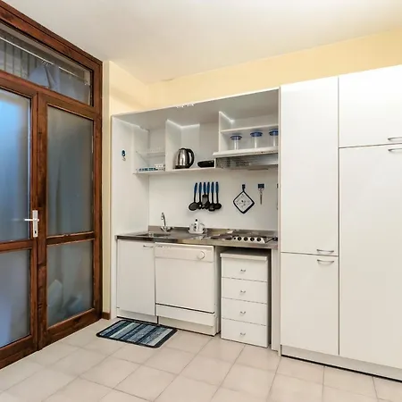 Casa Lugana 10 - Monolocale Con Piscina Direttamente A Lago Apartment